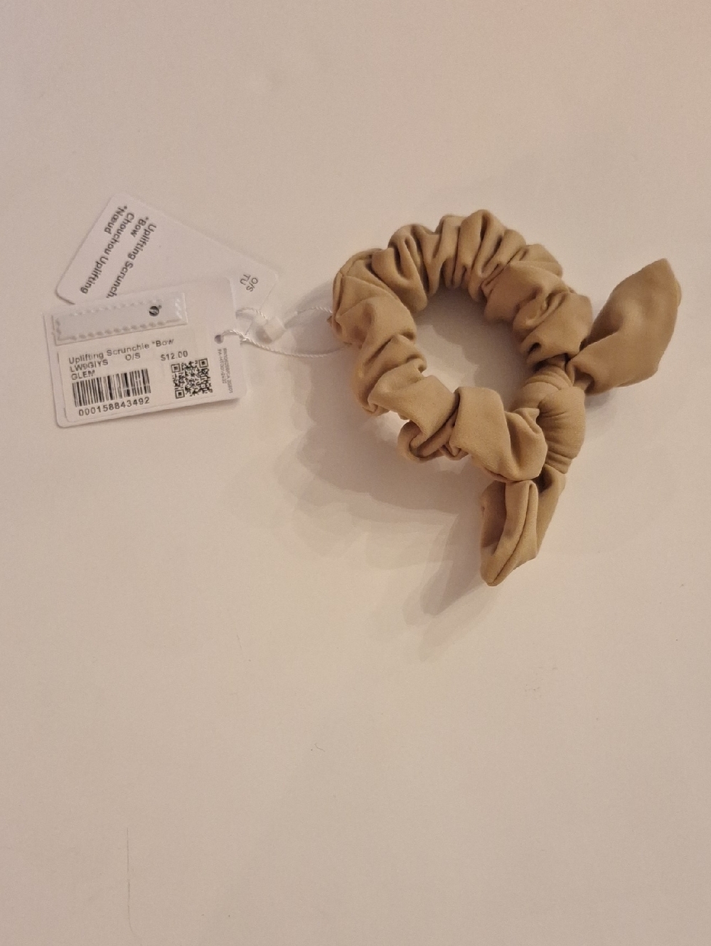 NWT Lululemon Uplifting Scrunchie Fleece Bow